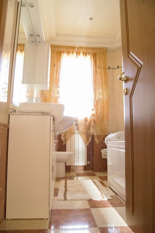 B&B Nuovo Paradiso Pescia Habitación foto